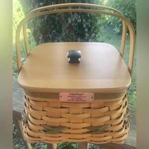 Longaberger 2000 Christmas Collection Deck the Halls Basket with Lid
